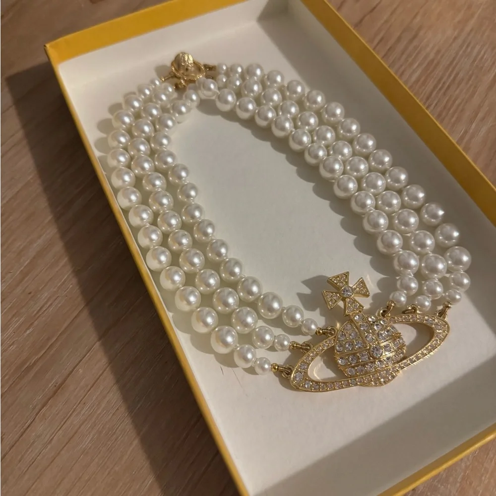 Pearl necklace Vivienne Westwood with accents - Picture 1 of 3